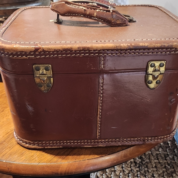 US Trunk Company leather train case, vintage - Picture 5 of 15